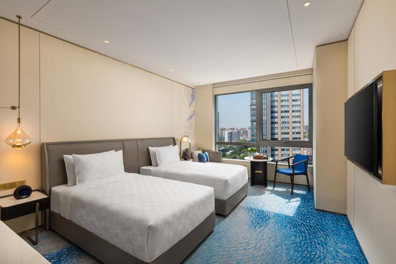 Hualuxe Shanghai Changfeng Park Exterior photo