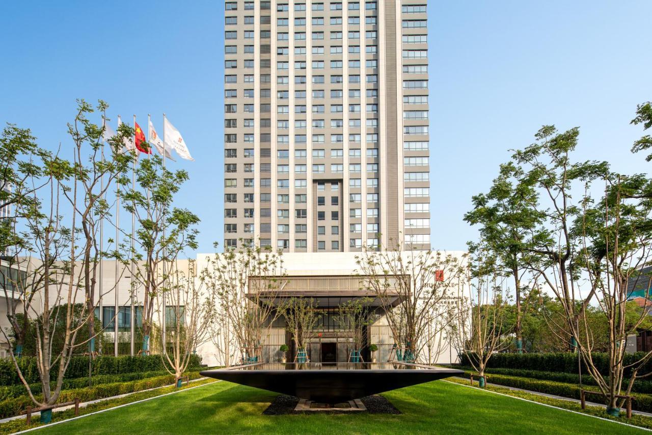 Hualuxe Shanghai Changfeng Park Exterior photo